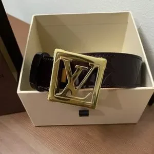 COPY - NEW-Louis Vuitton Women\'s Frame Patent Leather Belt Louis Vuitton | Accessories | Copy Newlouis Vuitton Womens  main image 3